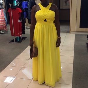 🆕 Adrianna Papell yellow formal dress
